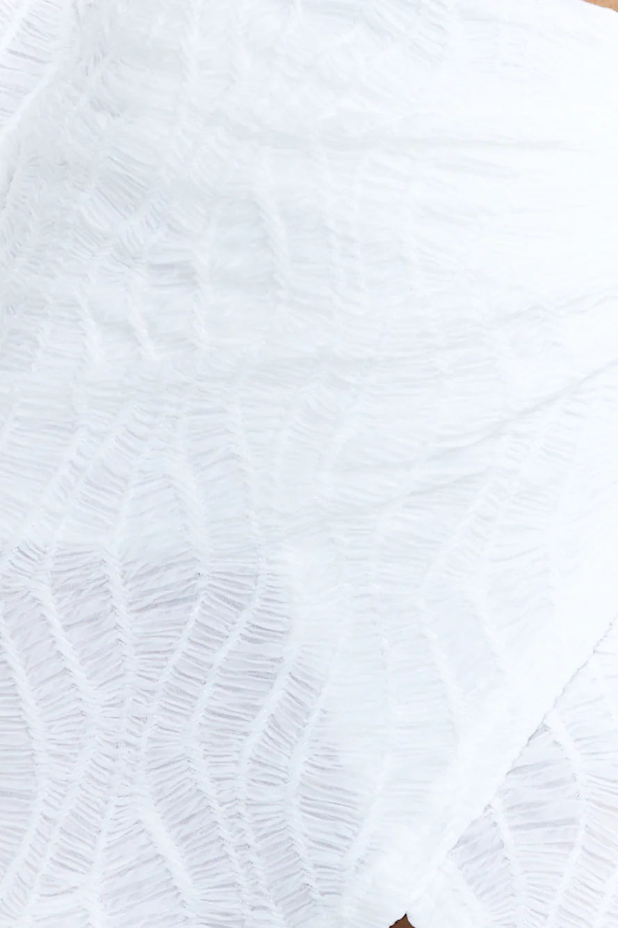 Seen First Crop Top White