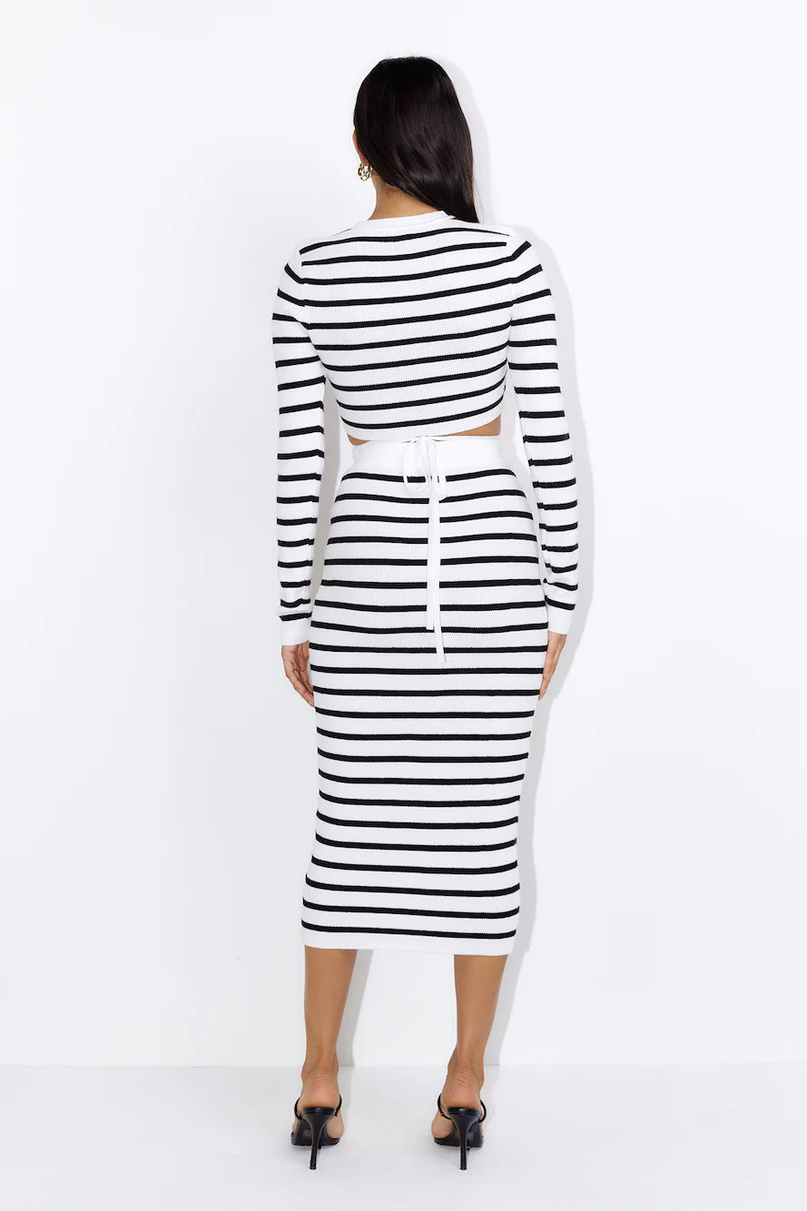 Set On You Knitted Midi Skirt White