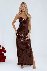Sequin Statement Midi Dress Wine
