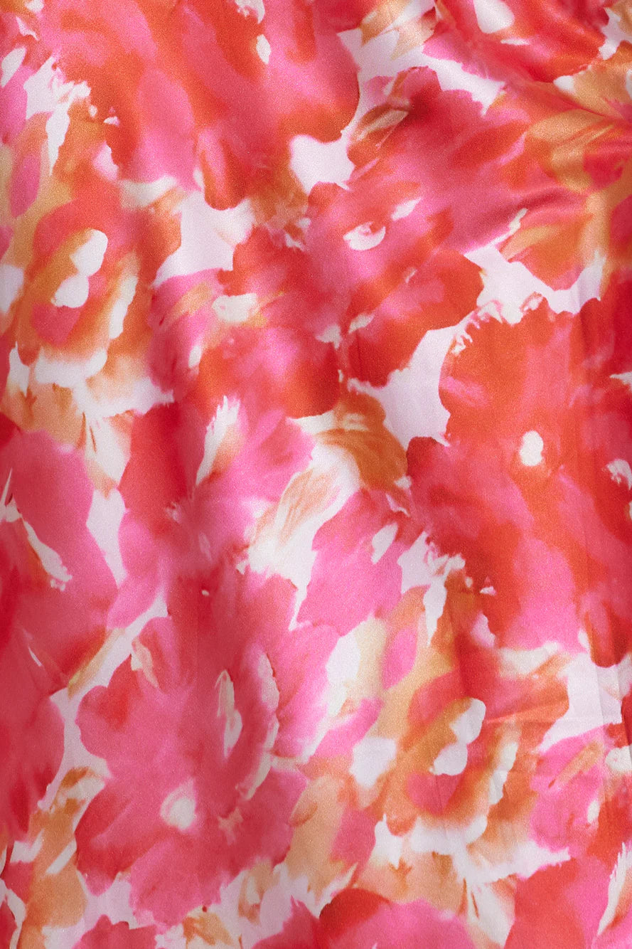 She Is Beauty Midi Dress Pink