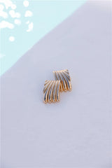 Style Waves Earrings Gold