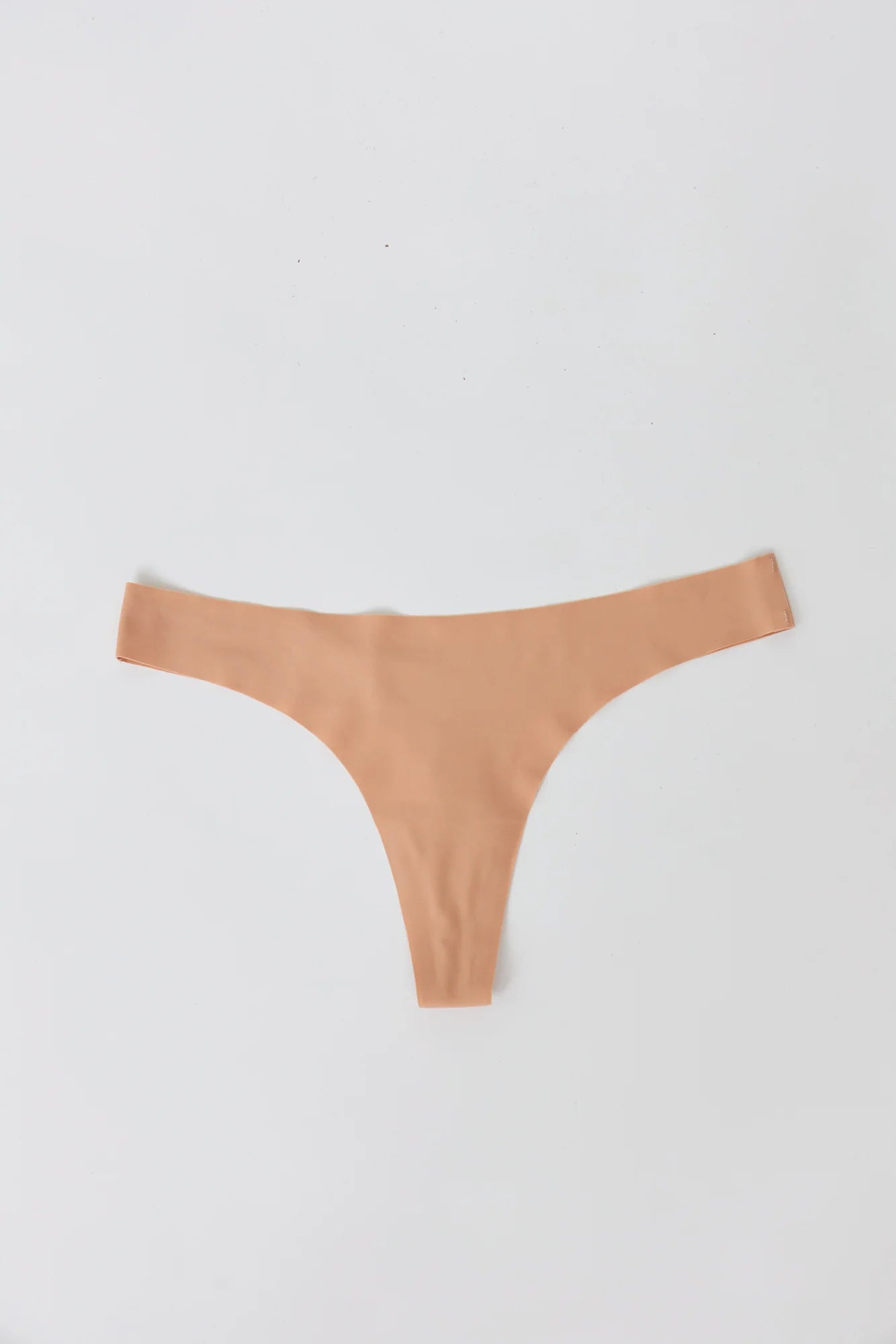 UNDERCOVER Style Helpers Seamless High Cut Thong Latte 3 Pack