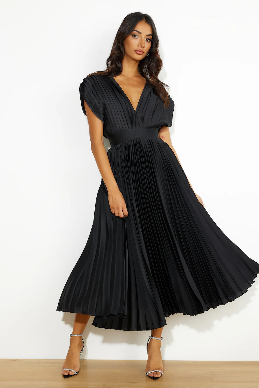 Sleeker Than All Maxi Dress Black